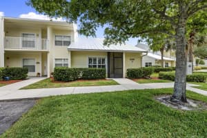 4210 Gator Trace Avenue Unit F, Fort Pierce