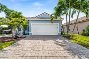 3400 Willow Street, Lauderdale Lakes