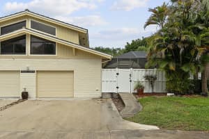 12672 Woodmill Drive, Palm Beach Gardens