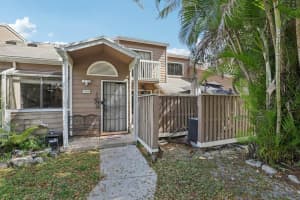 7208 Sportsmans Drive, North Lauderdale