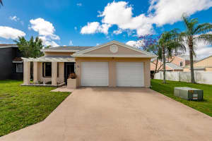 4 Verwood Way, Boynton Beach
