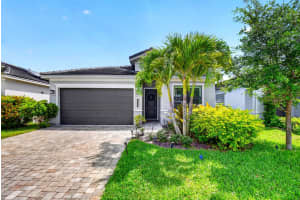 7527 Moonrise Drive, Lake Worth