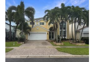 307 Berenger Walk, Royal Palm Beach