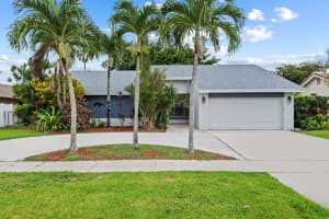 9718 Lancaster Place, Boca Raton
