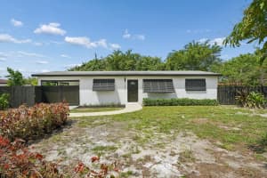 1527 Live Oak Drive, West Palm Beach