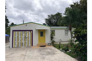 612 Nw 1st Street, Boynton Beach