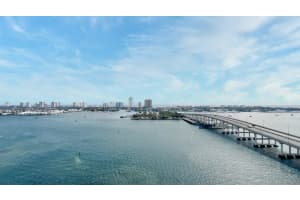 2640 Lake Shore Drive 1710, Riviera Beach