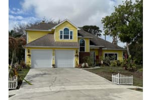 1226 Se Coral Reef Street, Port St. Lucie, Fl 34983, Port Saint Lucie