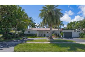 1116 Se 13th Court, Deerfield Beach