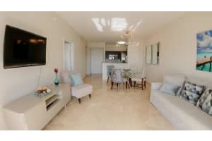 550 Okeechobee Boulevard 1721, West Palm Beach