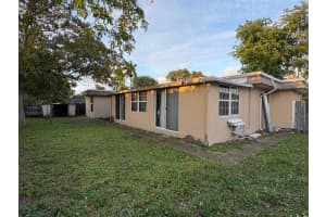 7815 Nw 67th Avenue, Tamarac