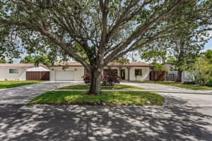 1101 Ne 4th Court, Hallandale Beach