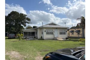 522 E Ventura Avenue, Clewiston