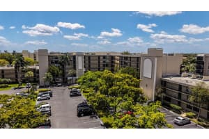 8 Royal Palm Way 401, Boca Raton