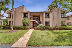 2160 Sw 93 Way 1002, Davie