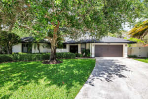 13739 Ishnala Circle, Wellington