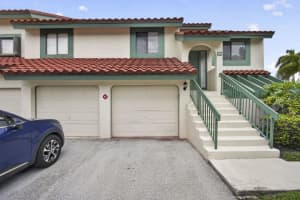 23 Lexington Lane W B, Palm Beach Gardens