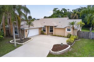 103 Oxford Court, Royal Palm Beach