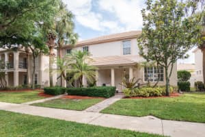 8065 Murano Circle, Palm Beach Gardens