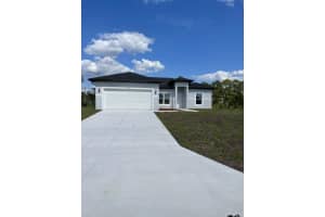322 Mangonia Avenue, Lehigh Acres