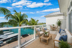 180 Lake Drive 2304, Palm Beach Shores