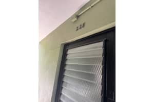 1911 Ne 8th Court 118, Fort Lauderdale