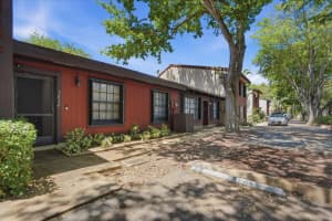 3414 Freedom Drive, Hollywood