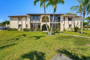 5760 Pine Wood Drive D-1, Greenacres