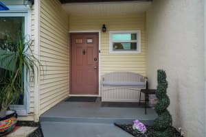 4807 S Hemingway Circle, Margate