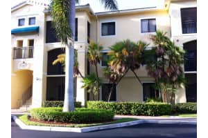 3019 Alcazar Place Apt 102, Palm Beach Gardens