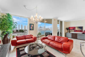 6000 Island Boulevard 604, Aventura