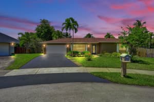11927 Sw 57th Court, Cooper City