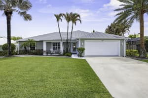 5064 Se Horseshoe Point Road, Stuart