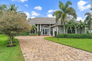 18647 Se Lakeside Drive, Jupiter