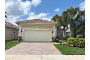 6532 Se Broadmoor Lane, Stuart