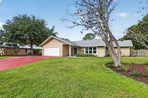 784 Wisper Bay Drive, Palm City
