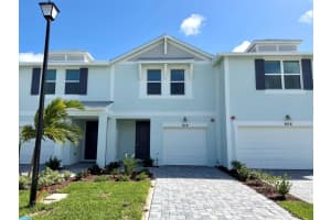 612 Salisbury Circle, Fort Pierce