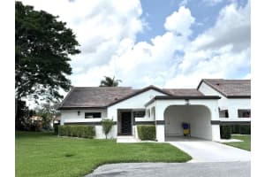 5558 Parkwalk Circle E, Boynton Beach