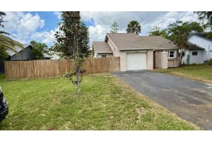 7321 Nw 38th Court, Coral Springs