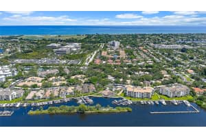 32 Grand Bay Circle, Juno Beach