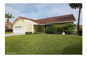 512 Nw 104th Avenue, Plantation