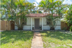 820 Sw 18th Court, Fort Lauderdale