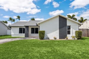 11831 Nw 38th Place, Sunrise