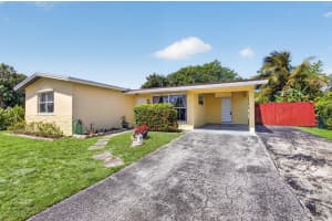 144 Nw 9th Avenue, Delray Beach