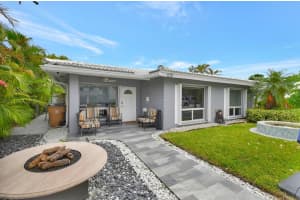 630 Ne 19th Avenue, Deerfield Beach