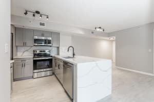 2600 S University Drive 208, Davie