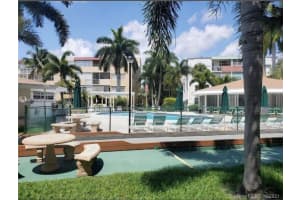 1333 E Hallandale Beach Boulevard 305, Hallandale Beach