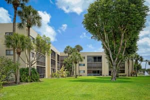 5160 Las Verdes Circle 117, Delray Beach 5160 Las Verdes Circle 117, Delray Beach