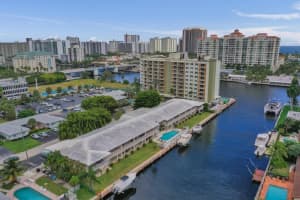 2866 Ne 30th Street 9, Fort Lauderdale