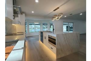 7411 Dover Lane, Parkland